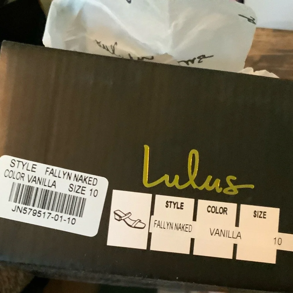 Lulu's Vanilla Double-Strap Fallyn Naked Heels Size 10